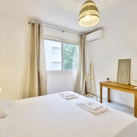 T3 Proche De La Croisette Et Palais Des Festivals Apartamento