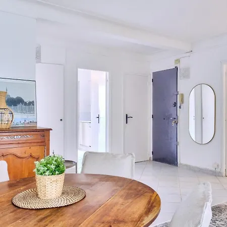 T3 Proche De La Croisette Et Palais Des Festivals *